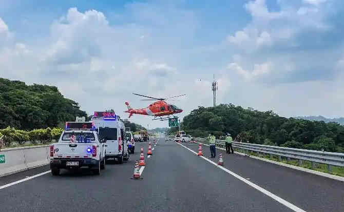 仪征高速公路汽车救援案例